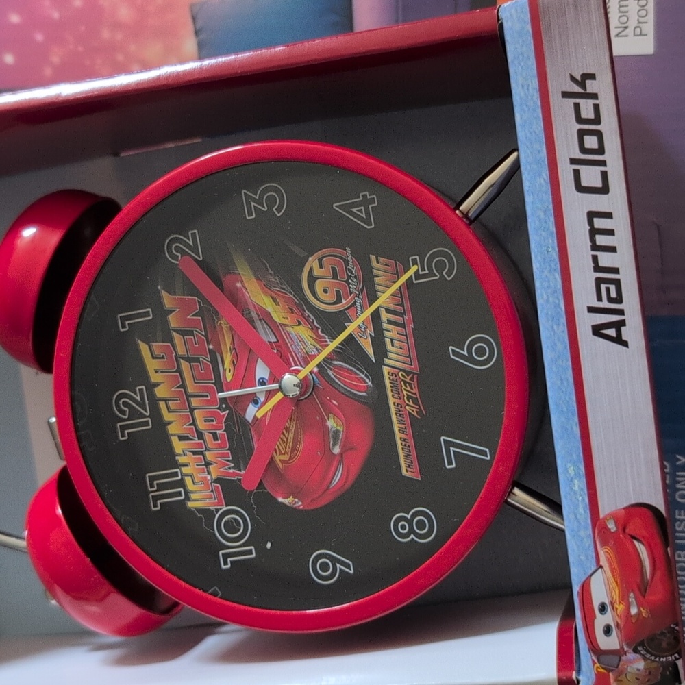 Cars Red Alarm Clock - Picture 5 of 5